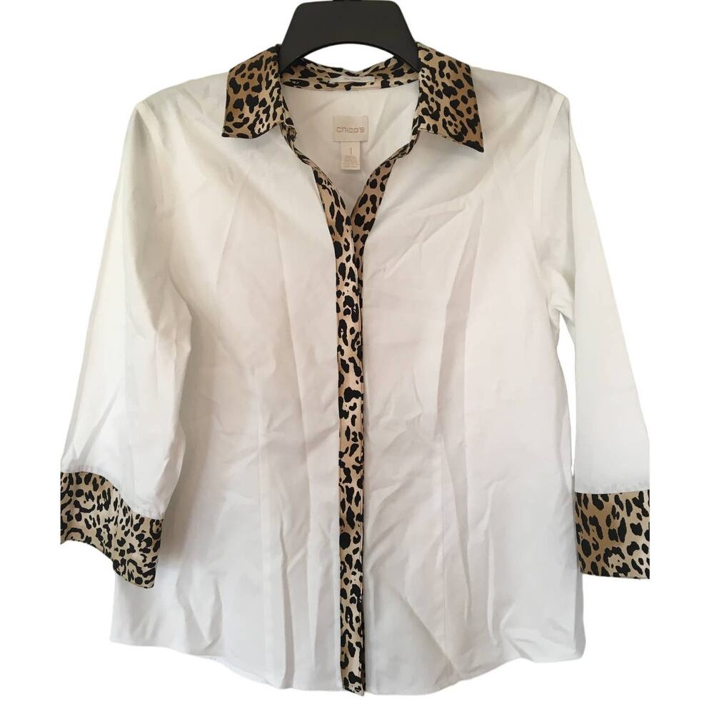 Classic Chico's Size 1 (M) 3/4 Sleeve White Fitted Blouse With Animal Print Trim